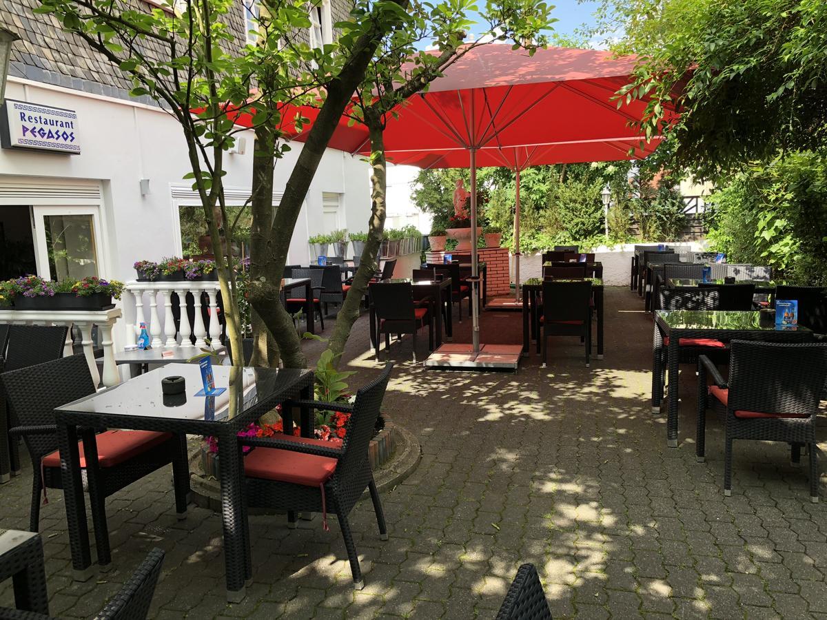 Hotel Friedrich Hachenburg Exteriör bild